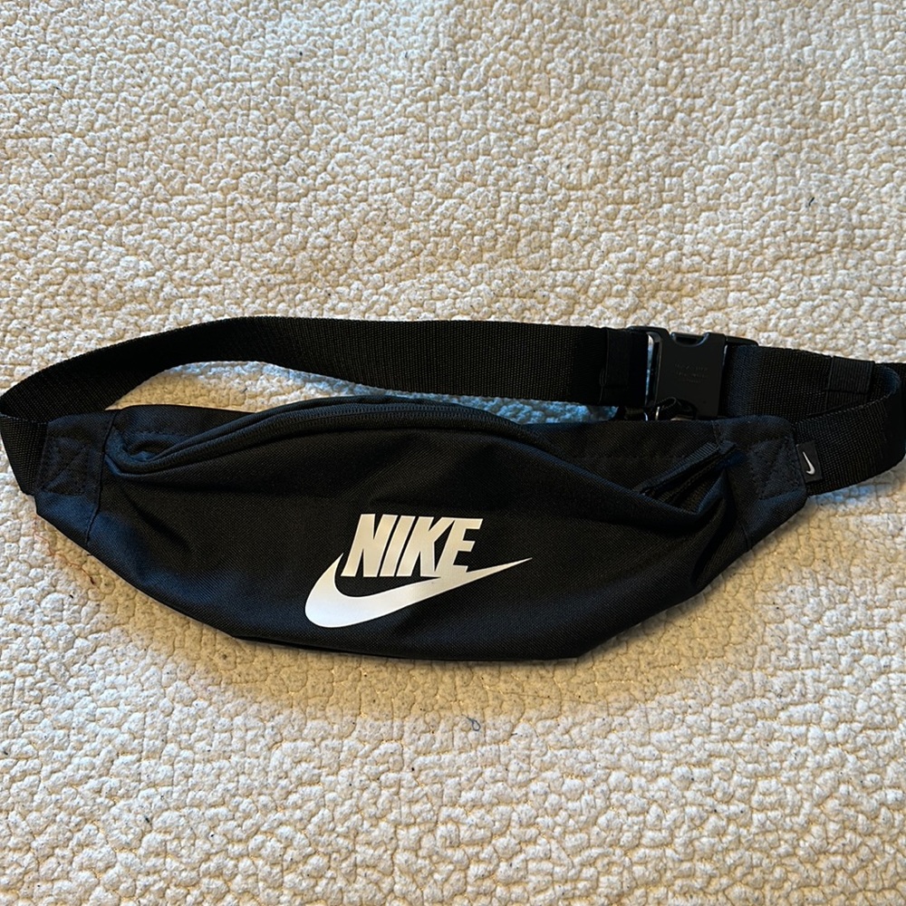 Nike waistpack